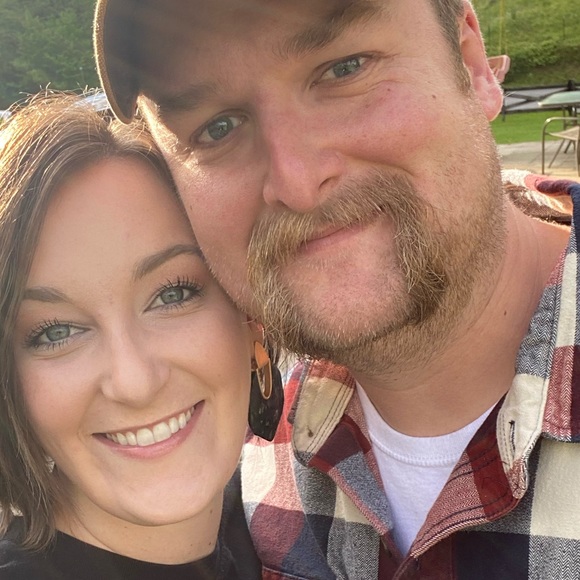 Meet your Posher, Kelly - Picture 1 of 1